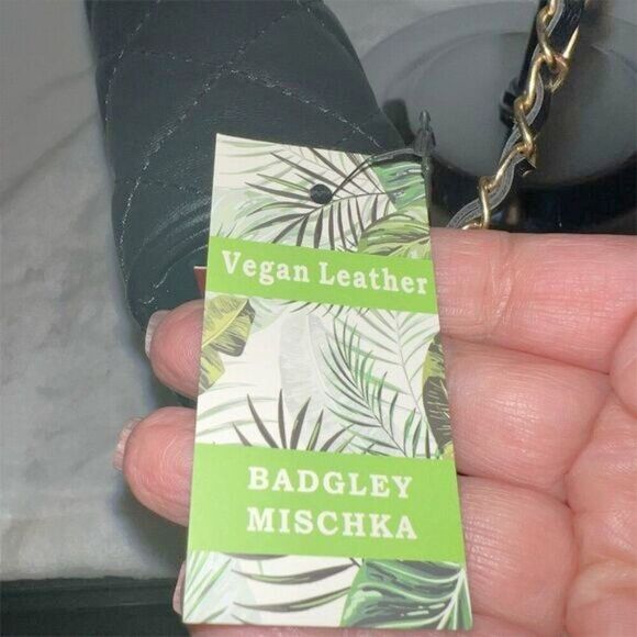 Badgley Mischka Black Diamond Quilted Crossbody Bag with Chain Strap - Picture 4 of 11